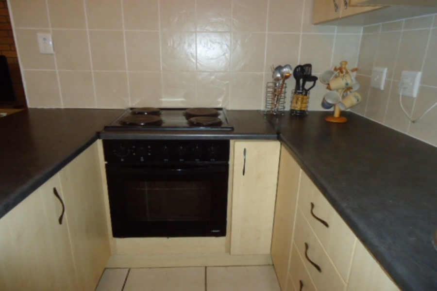 To Let 1 Bedroom Property for Rent in Bluewater Bay Eastern Cape